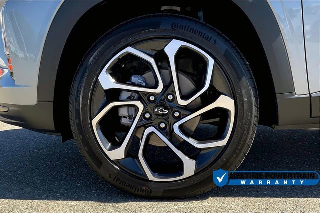 New 2025 Chevrolet Trax RS w/ Sunroof Package FWD image 13