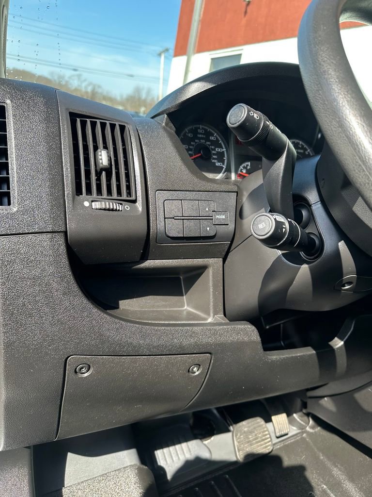 Used 2017 RAM ProMaster 1500 w/ Interior Convenience Group image 13