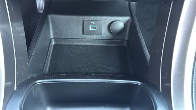 Used 2019 Ford Fusion S image 18