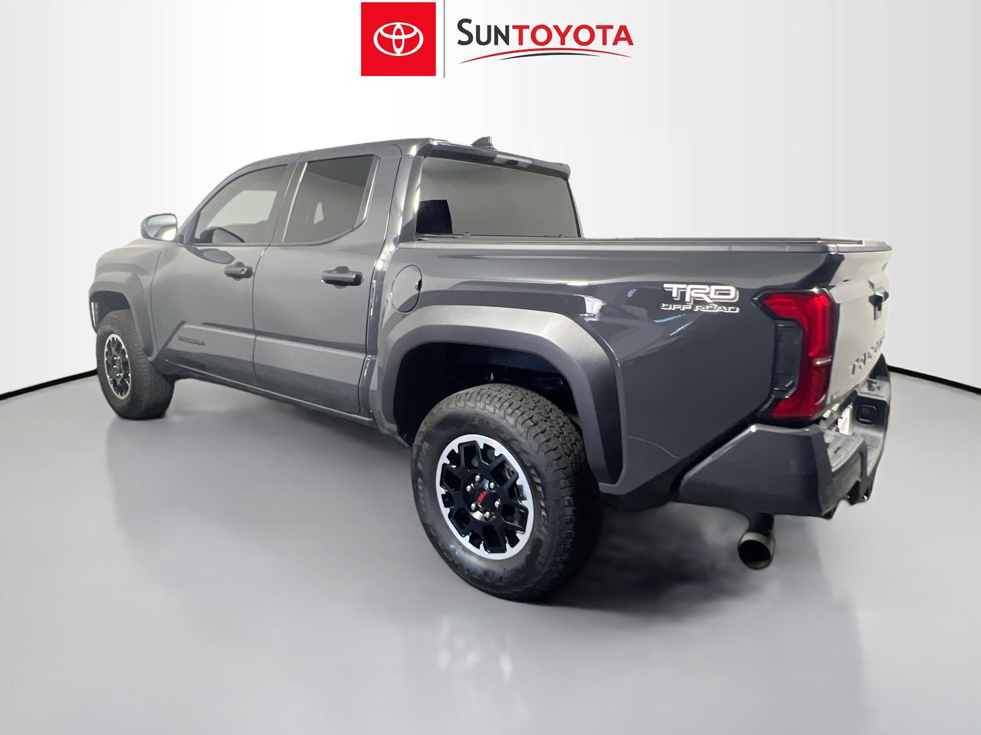 Used 2025 Toyota Tacoma TRD Off-Road AWD/4WD image 6