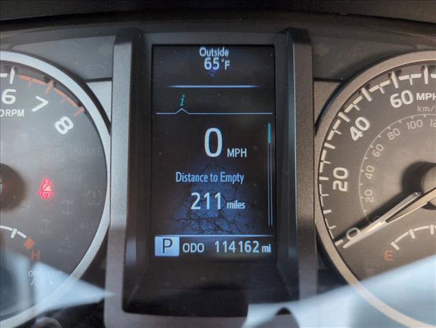 Used 2018 Toyota Tacoma TRD Sport w/ Technology Package image 10