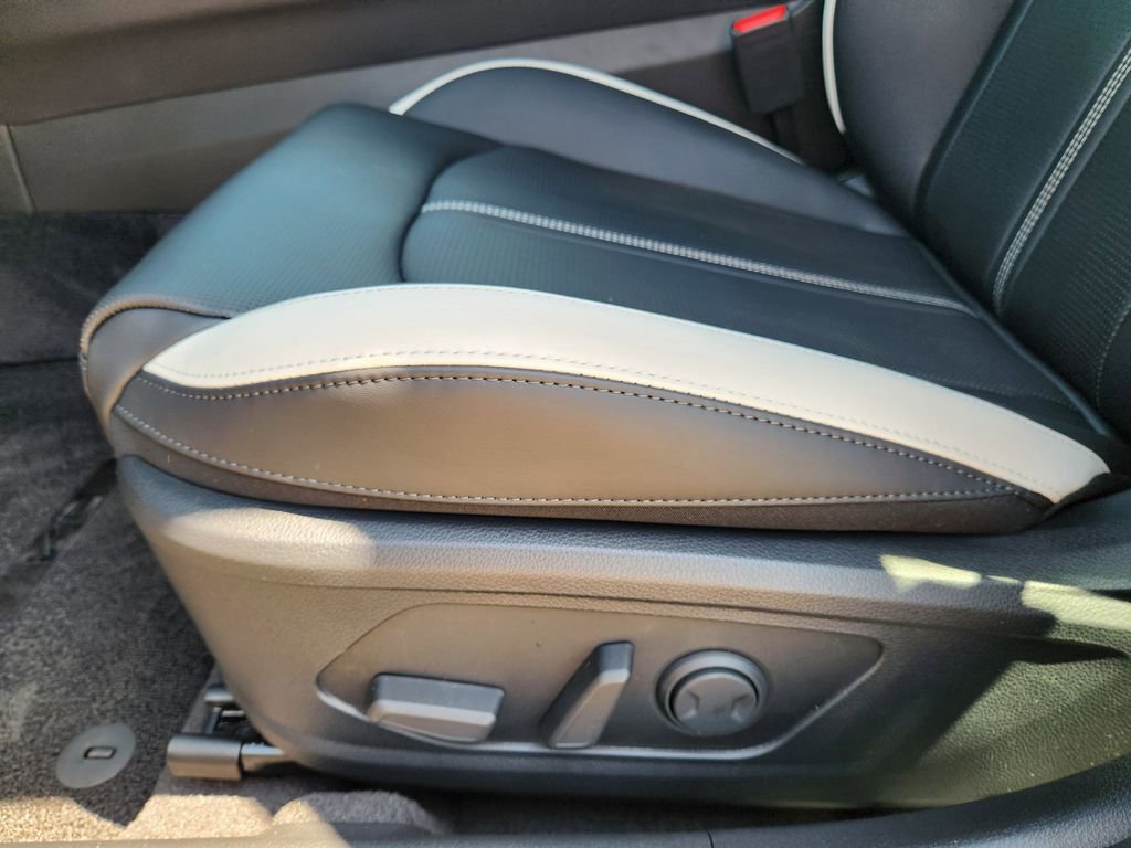 New 2026 Kia K5 GT-Line FWD image 17