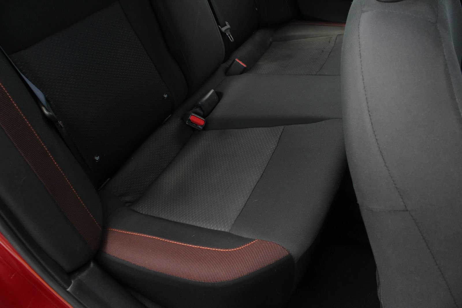 Used 2020 Nissan Versa SR FWD image 20
