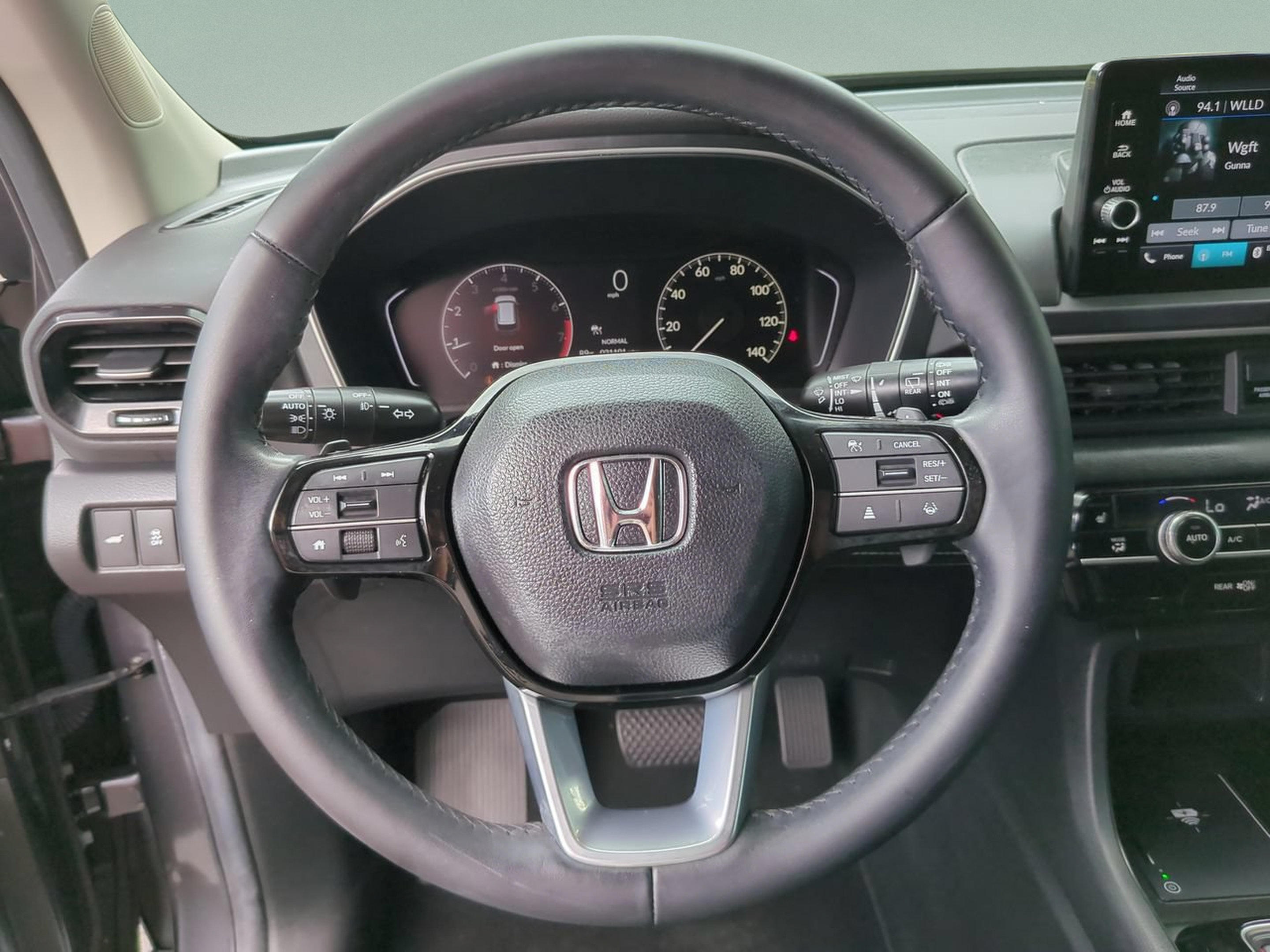 Certified 2025 Honda Pilot EX-L image 11