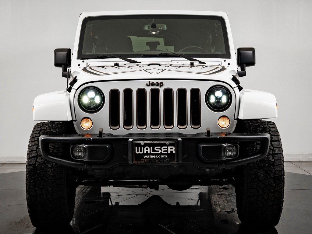 Used 2018 Jeep Wrangler Unlimited Sport image 2