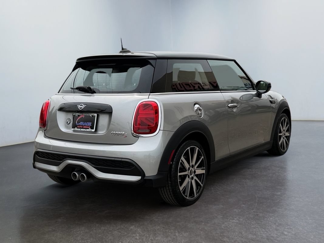 Used 2024 MINI Cooper S FWD image 5