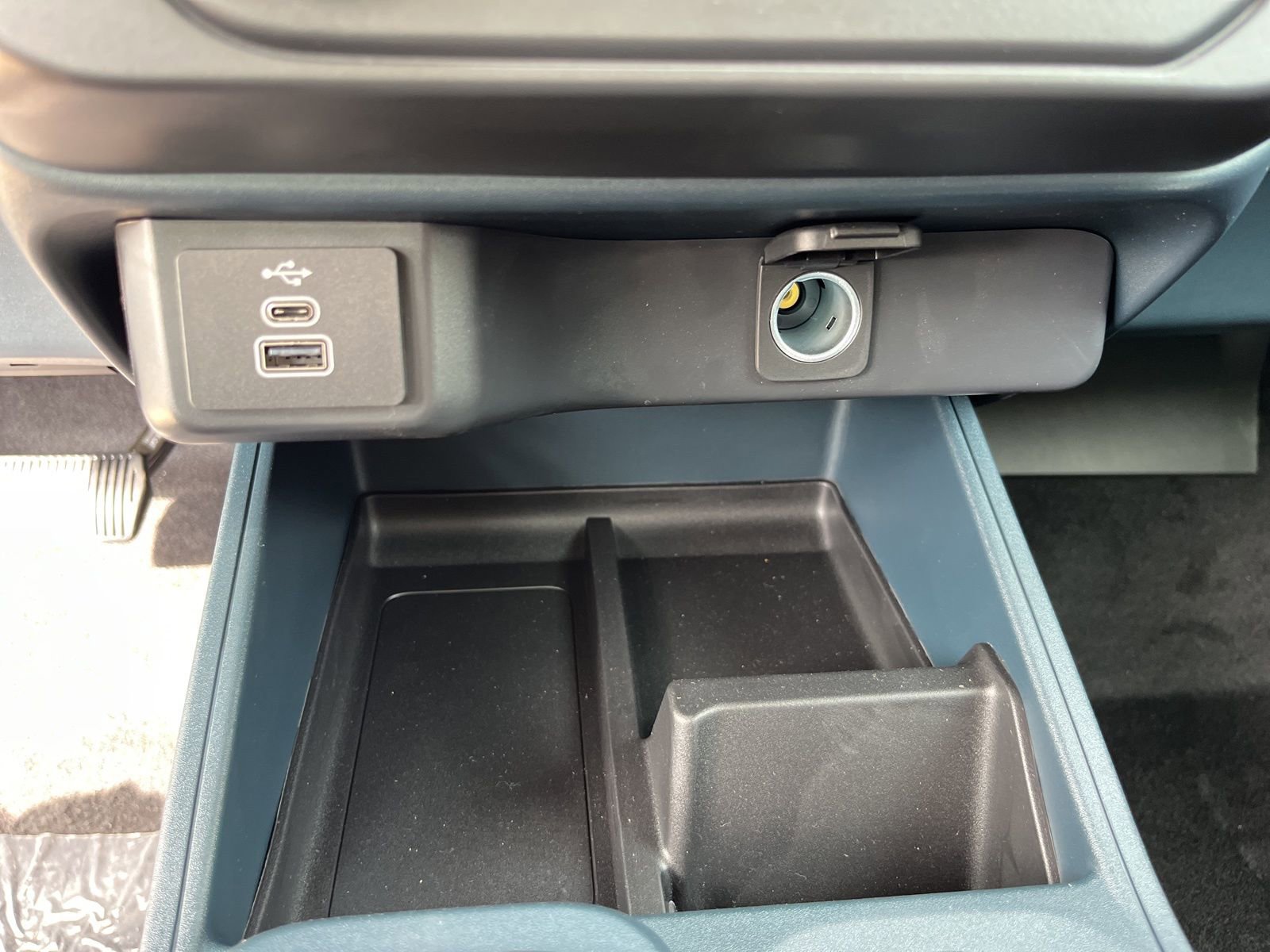 New 2025 Ford Maverick XL w/ 4K Tow Package image 14