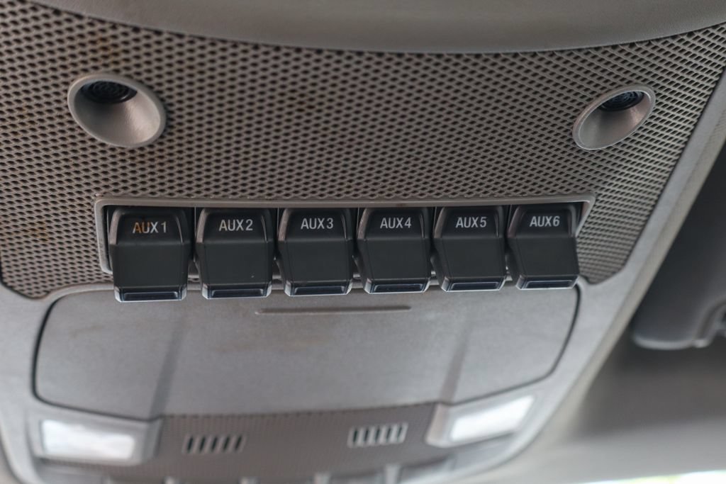Used 2022 Ford F350 XL w/ Power Equipment Group RWD image 32