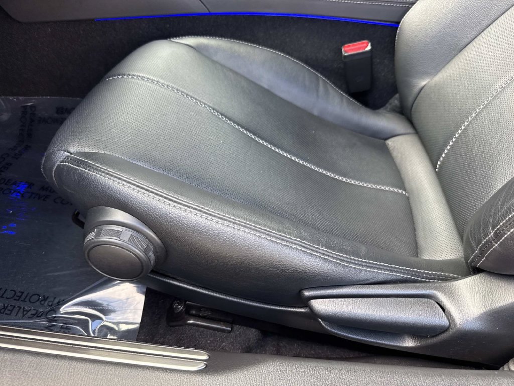 Certified 2025 MAZDA MX-5 Miata Grand Touring RWD image 17