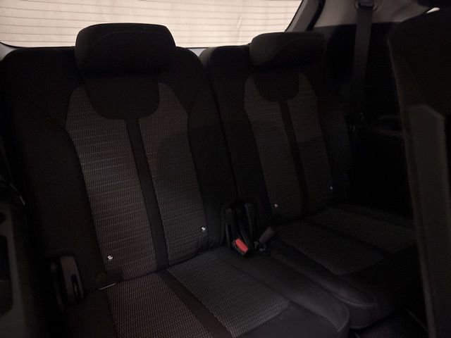 Certified 2025 Kia Sorento LX image 20