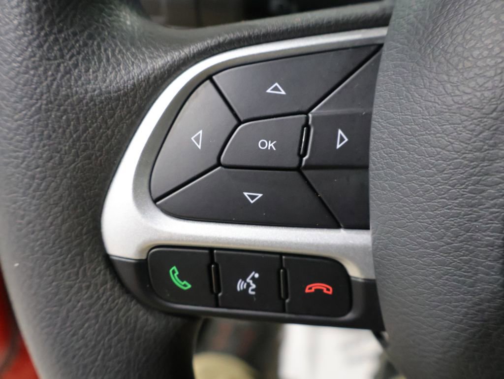 Used 2020 Jeep Renegade Sport image 33