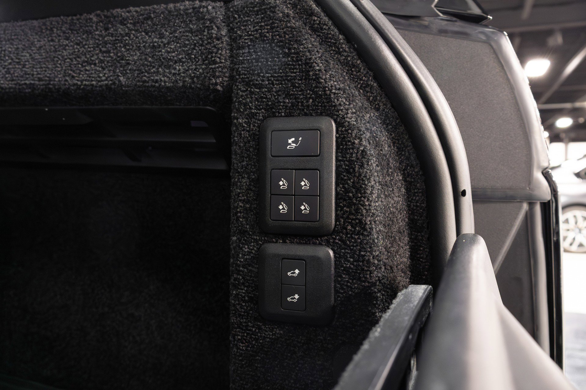 Used 2022 Land Rover Range Rover Autobiography image 39