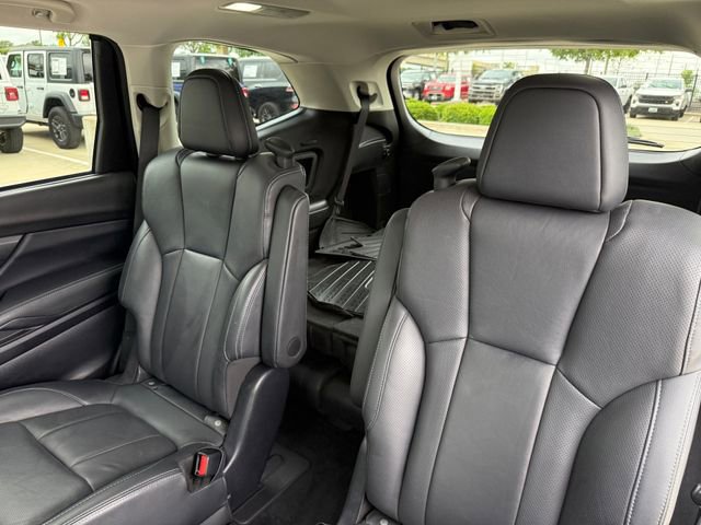 Used 2023 Subaru Ascent Limited image 29