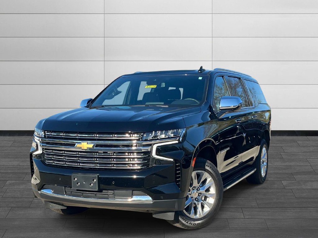 Used 2024 Chevrolet Suburban Premier AWD/4WD image 1