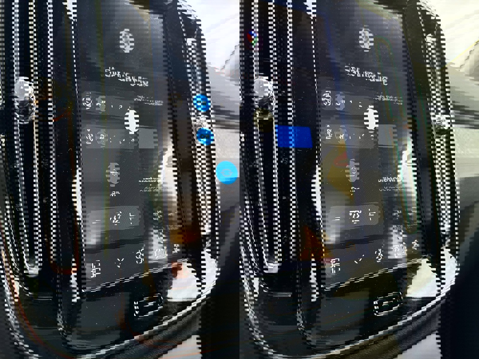 New 2026 Volvo XC40 B5 Plus w/ Protection Package Premier image 24