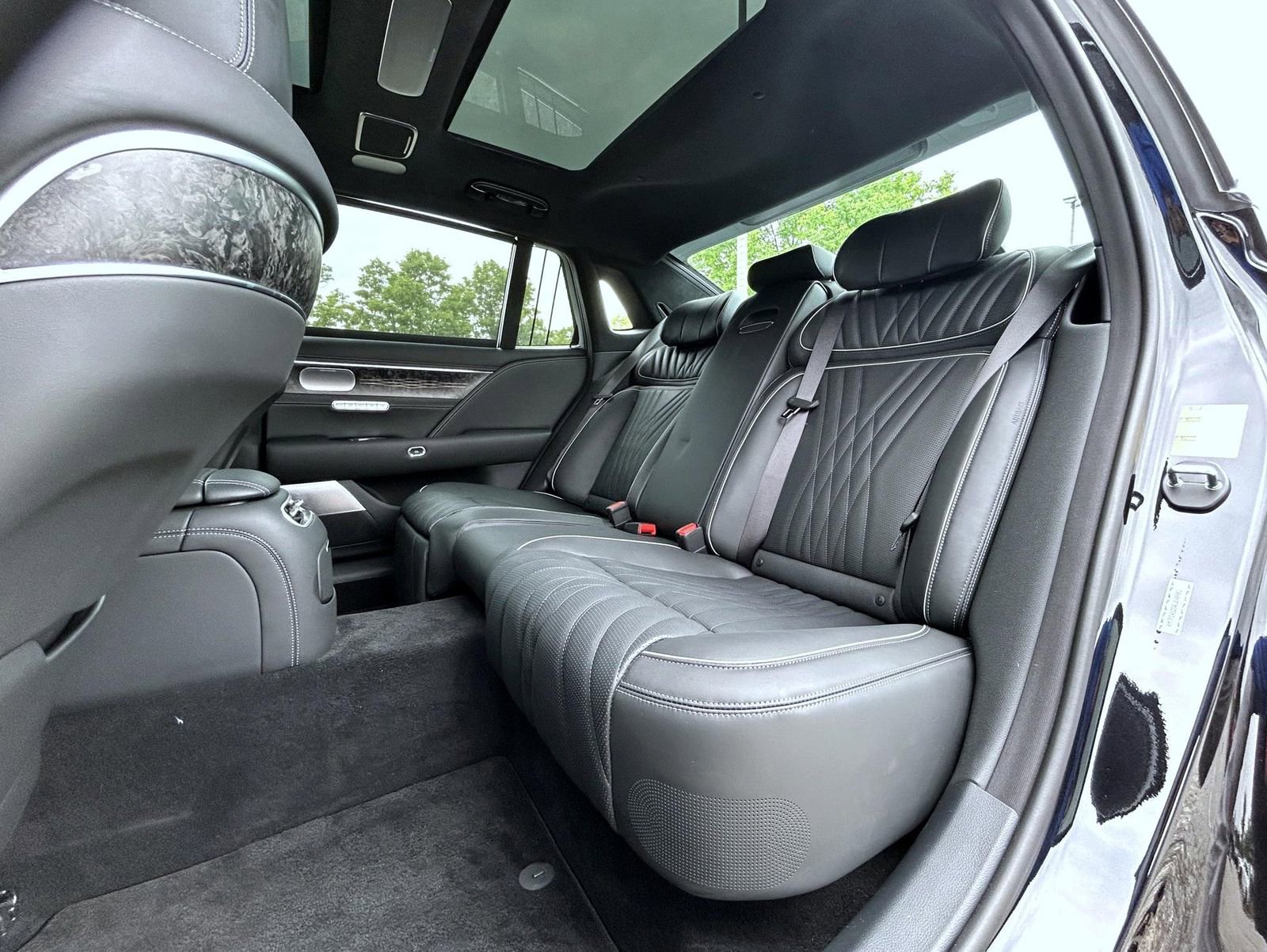 Certified 2024 Genesis G90 3.5T image 20