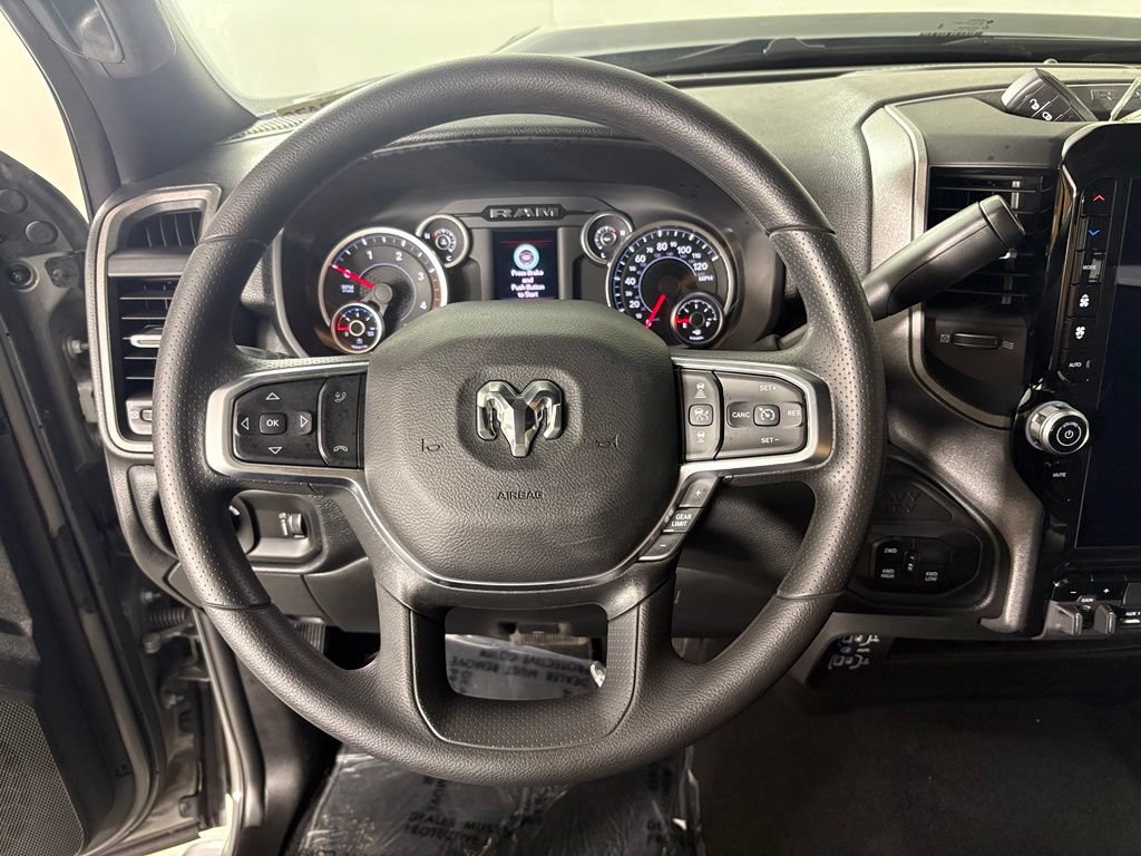 New 2026 RAM 2500 Laramie AWD/4WD image 22