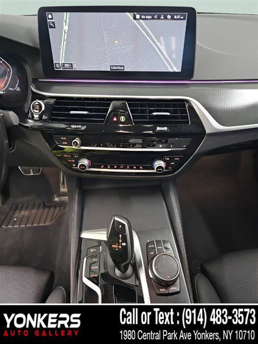 Used 2023 BMW 530i xDrive w/ M Sport Package AWD/4WD image 10