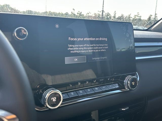 Used 2025 GMC Canyon Elevation w/ Convenience Package image 30