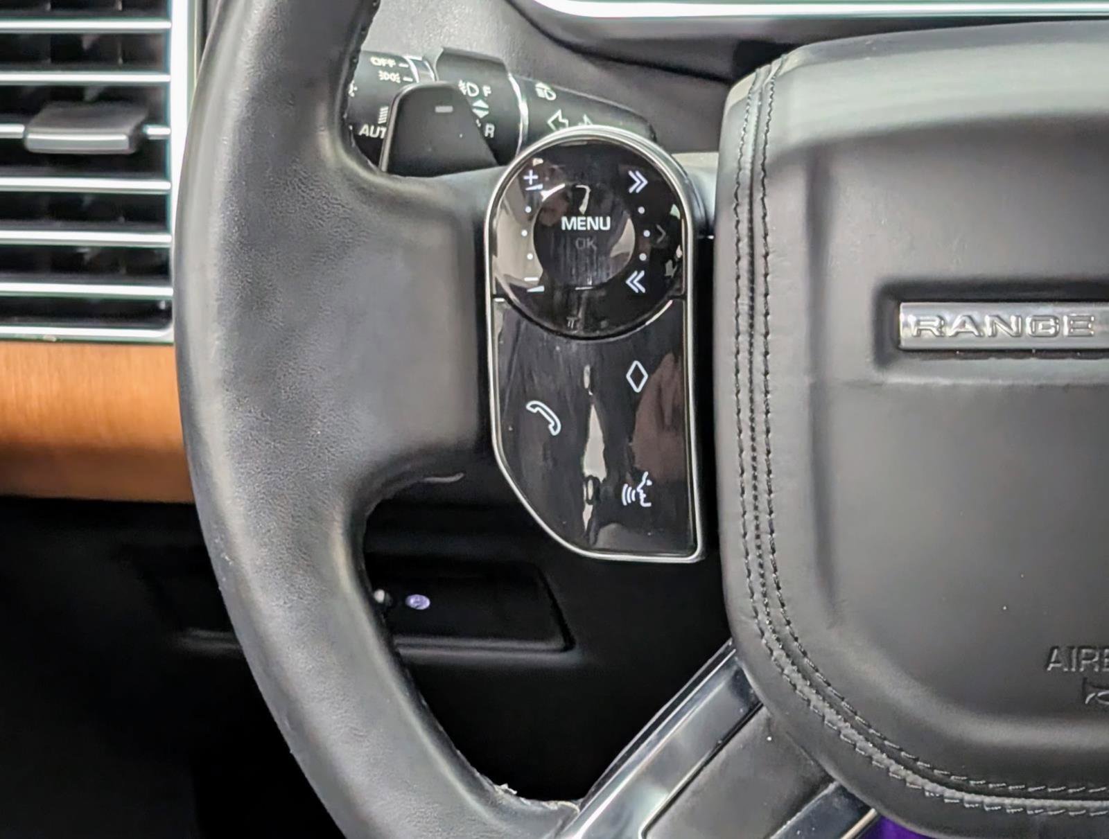 Used 2022 Land Rover Range Rover Autobiography image 36