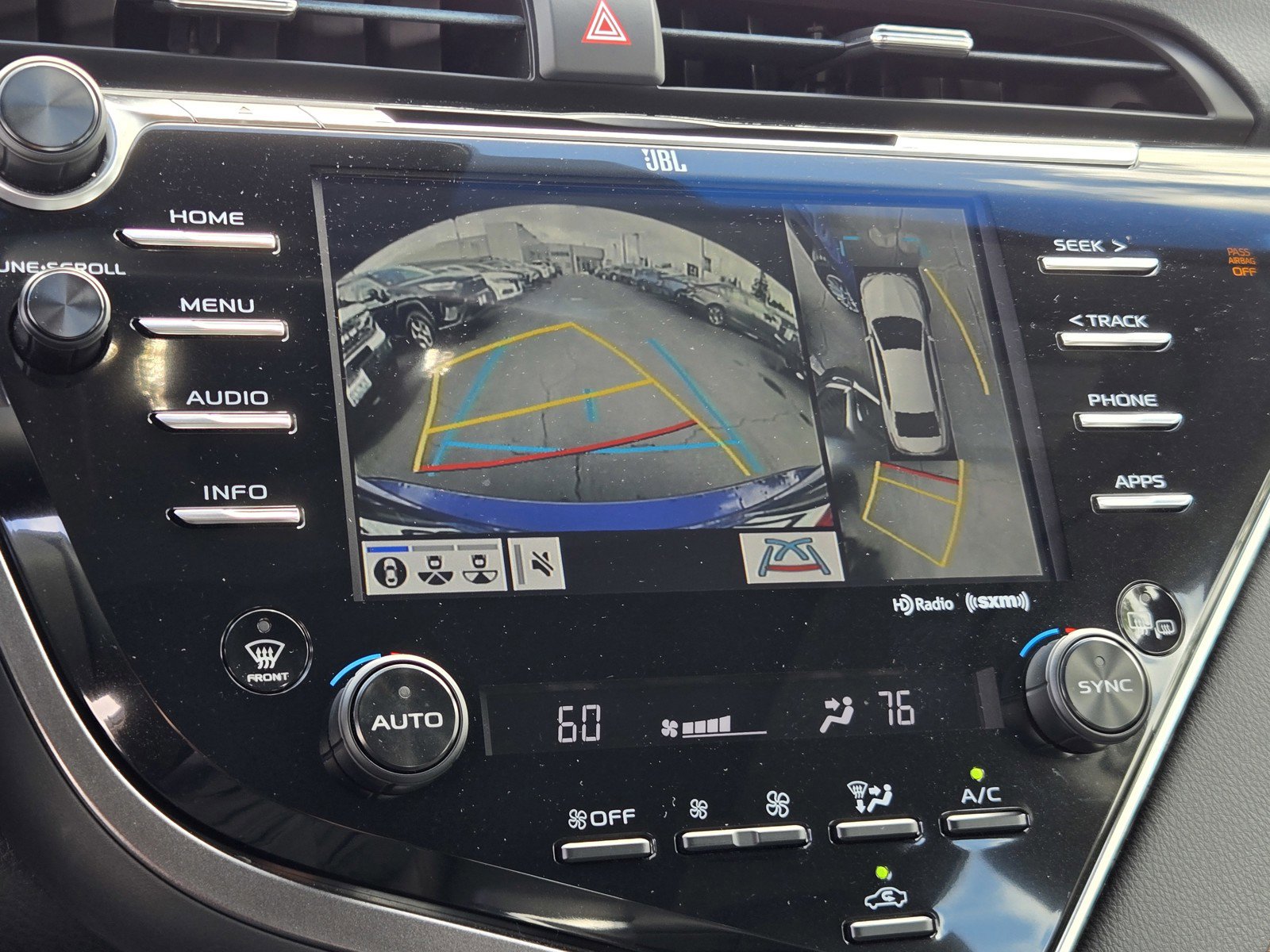 Used 2018 Toyota Camry XLE w/ Audio Package FWD image 18