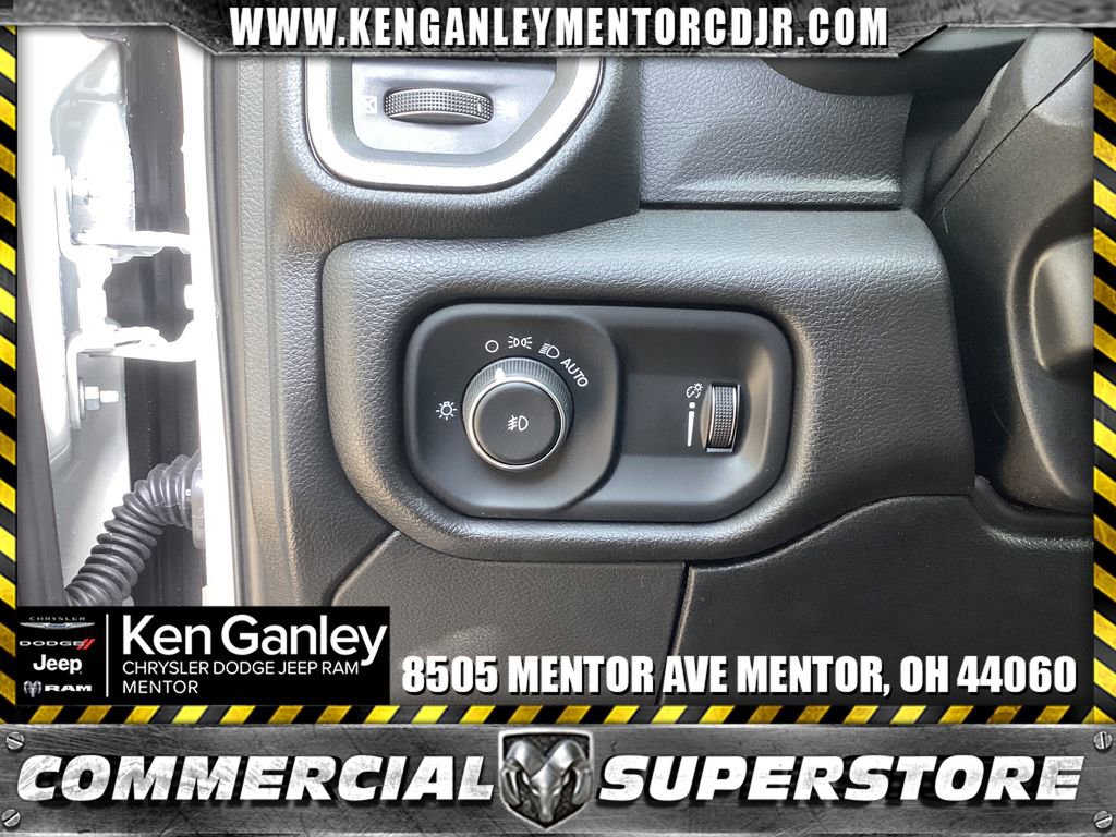 New 2025 RAM 3500 Tradesman w/ Chrome Appearance Group AWD/4WD image 9