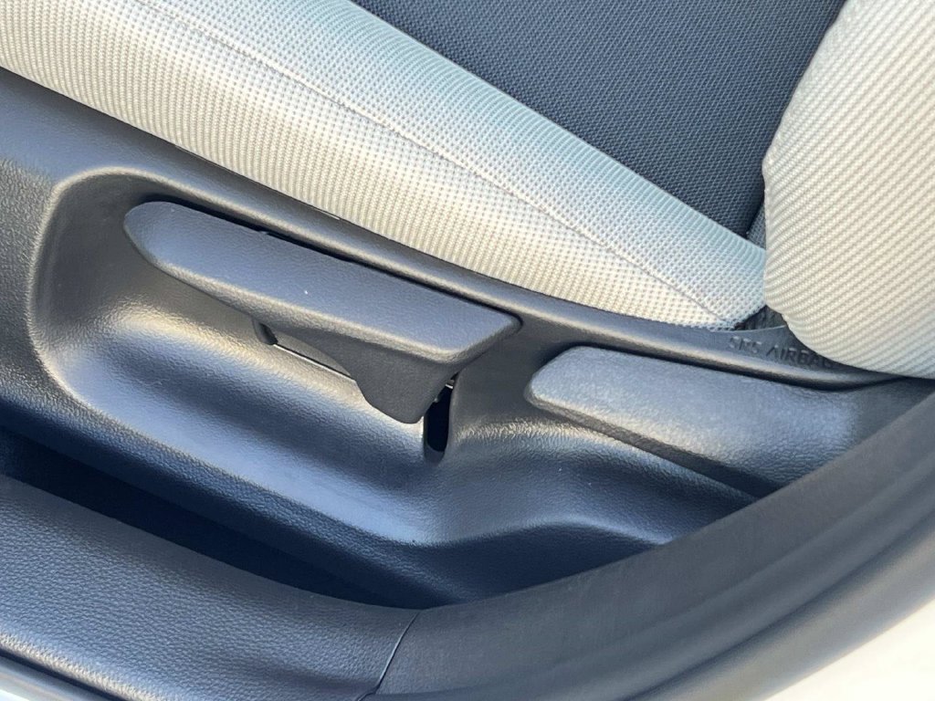 New 2027 Toyota Corolla LE FWD image 26