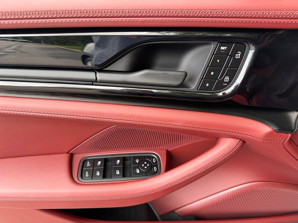 New 2026 Porsche Panamera RWD image 7