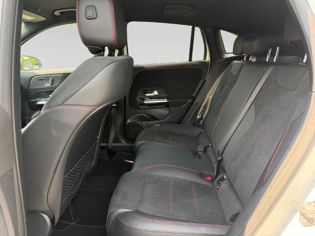 Certified 2023 Mercedes-Benz GLA 250 4MATIC image 8