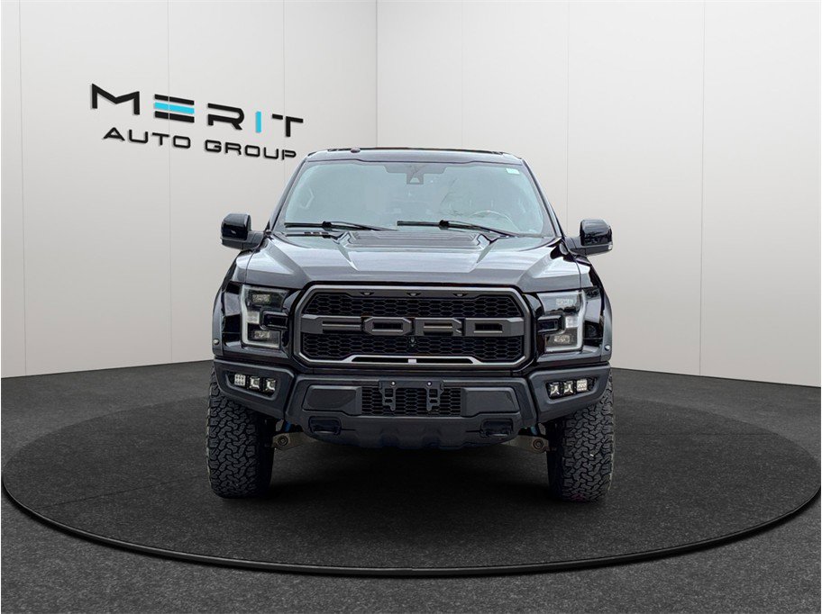 Used 2018 Ford F150 Raptor w/ Equipment Group 802A Luxury AWD/4WD image 3