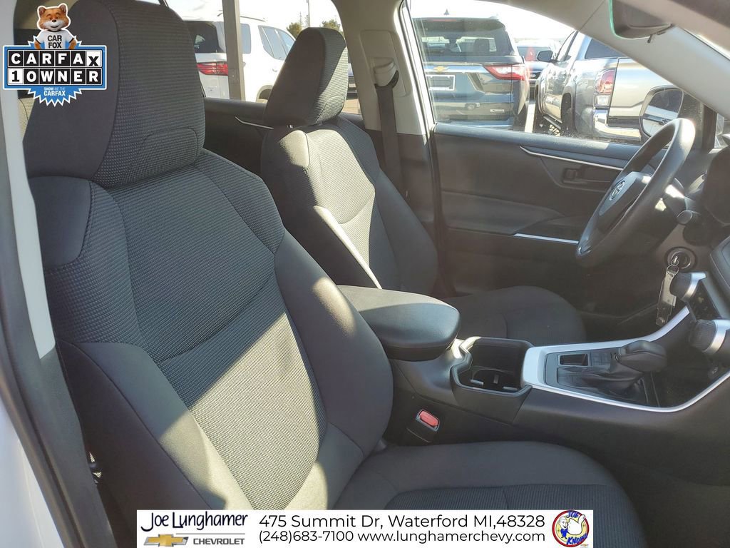 Used 2023 Toyota RAV4 LE image 27