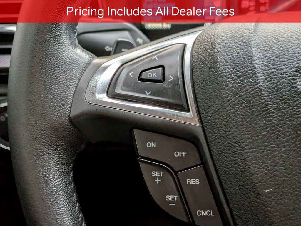 Used 2018 Ford Fusion SE w/ Equipment Group 201A FWD image 24