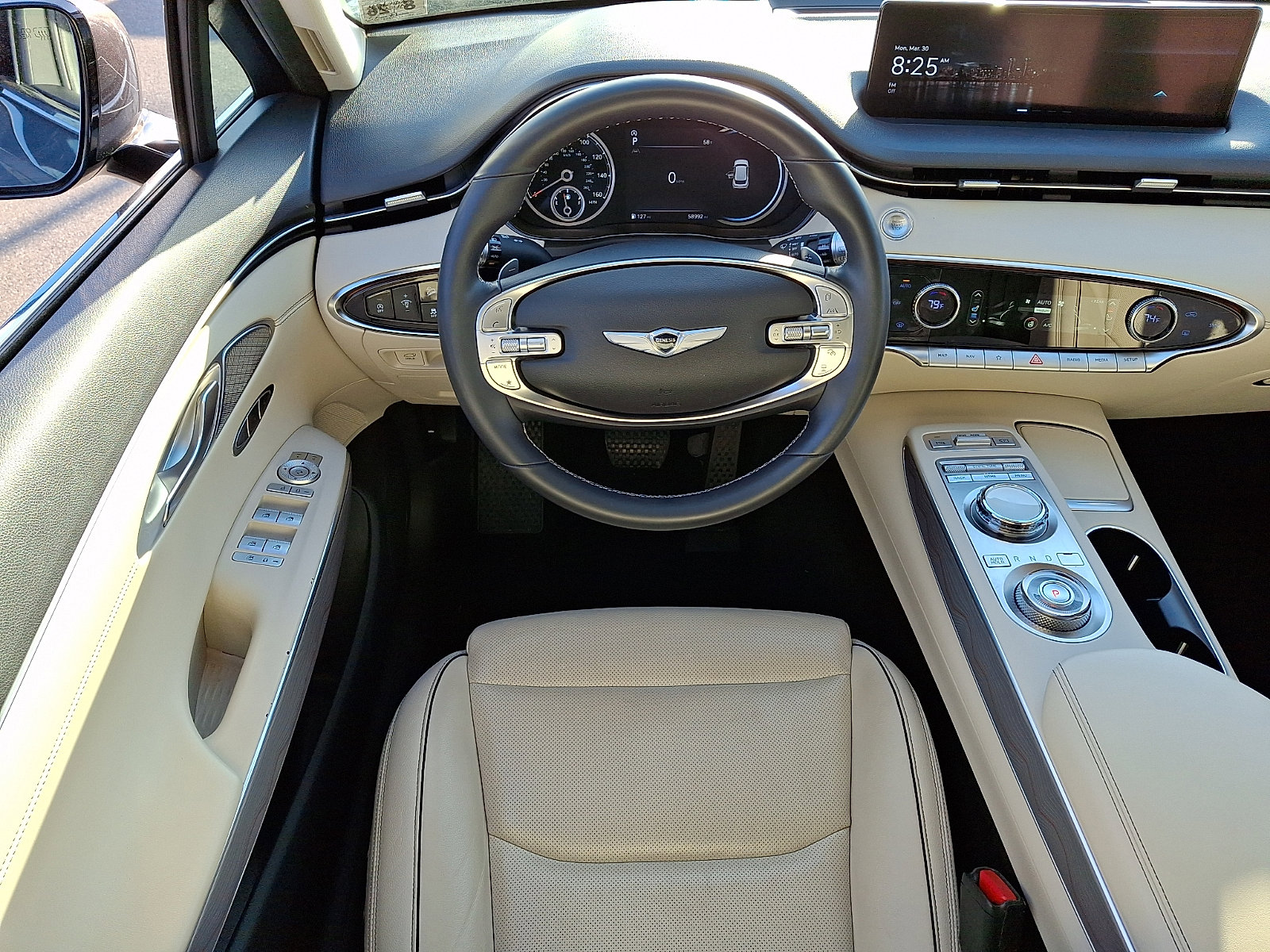 Certified 2022 Genesis GV70 2.5T w/ Advanced Package image 11