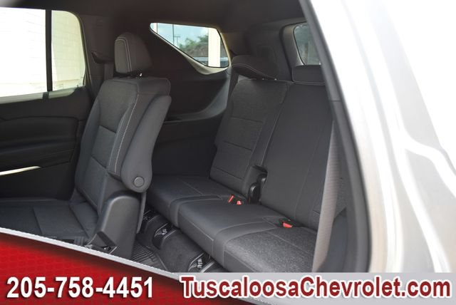 New 2026 Chevrolet Traverse LT w/ LPO, Floor Liner Package FWD image 17