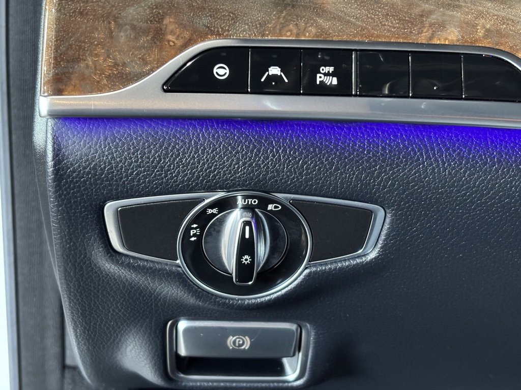 Used 2014 Mercedes-Benz S 550 Sedan image 15