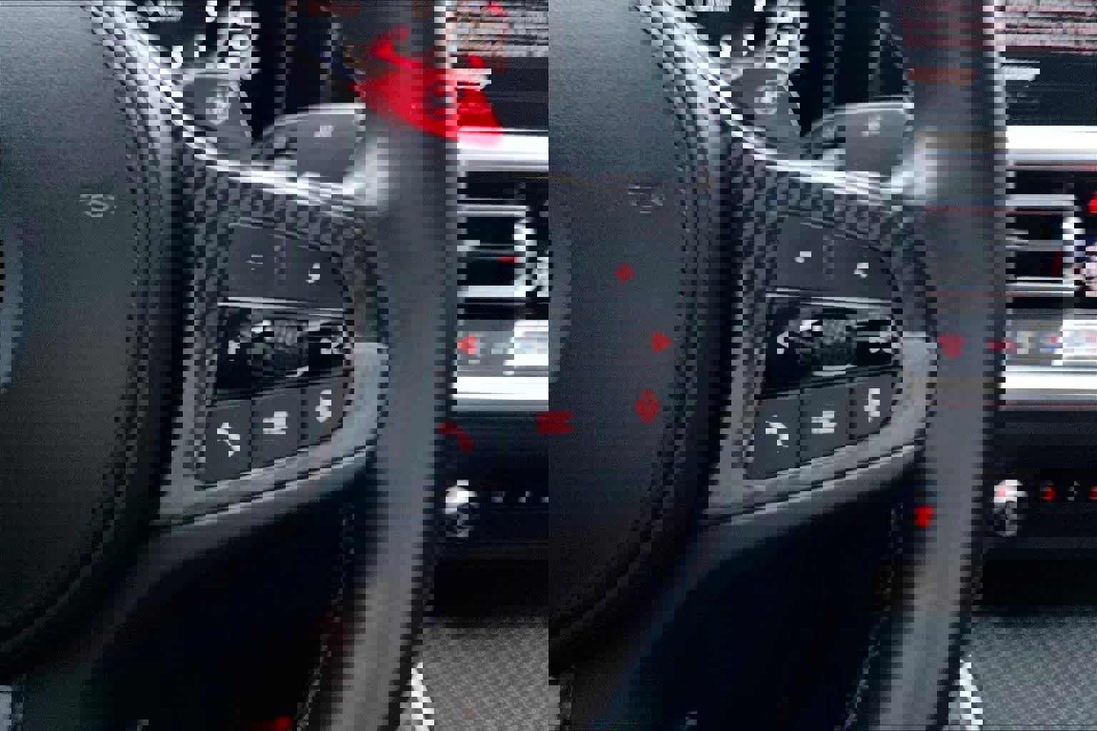 Used 2023 BMW M4 Coupe w/ M Driver's Package image 22