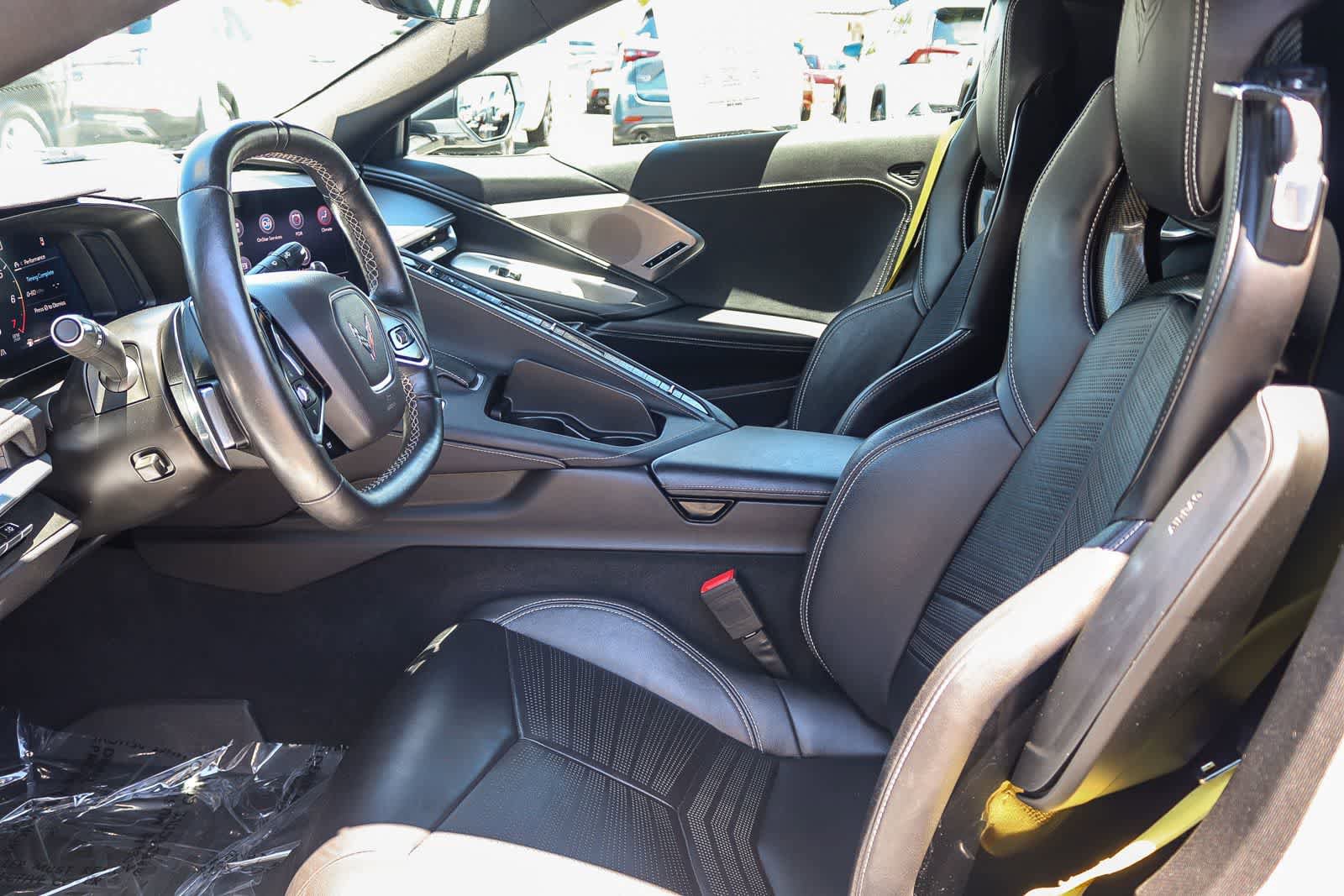 Used 2020 Chevrolet Corvette Stingray Preferred Cpe w/ 2LT Preferred Equipment Group RWD image 16