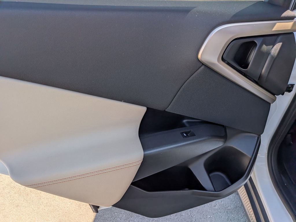 Used 2025 BMW X3 xDrive30i w/ Premium Package image 33