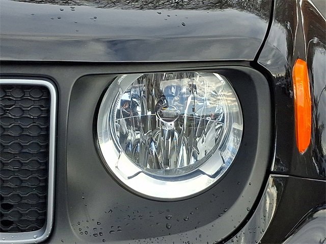 Used 2023 Jeep Renegade Latitude image 9