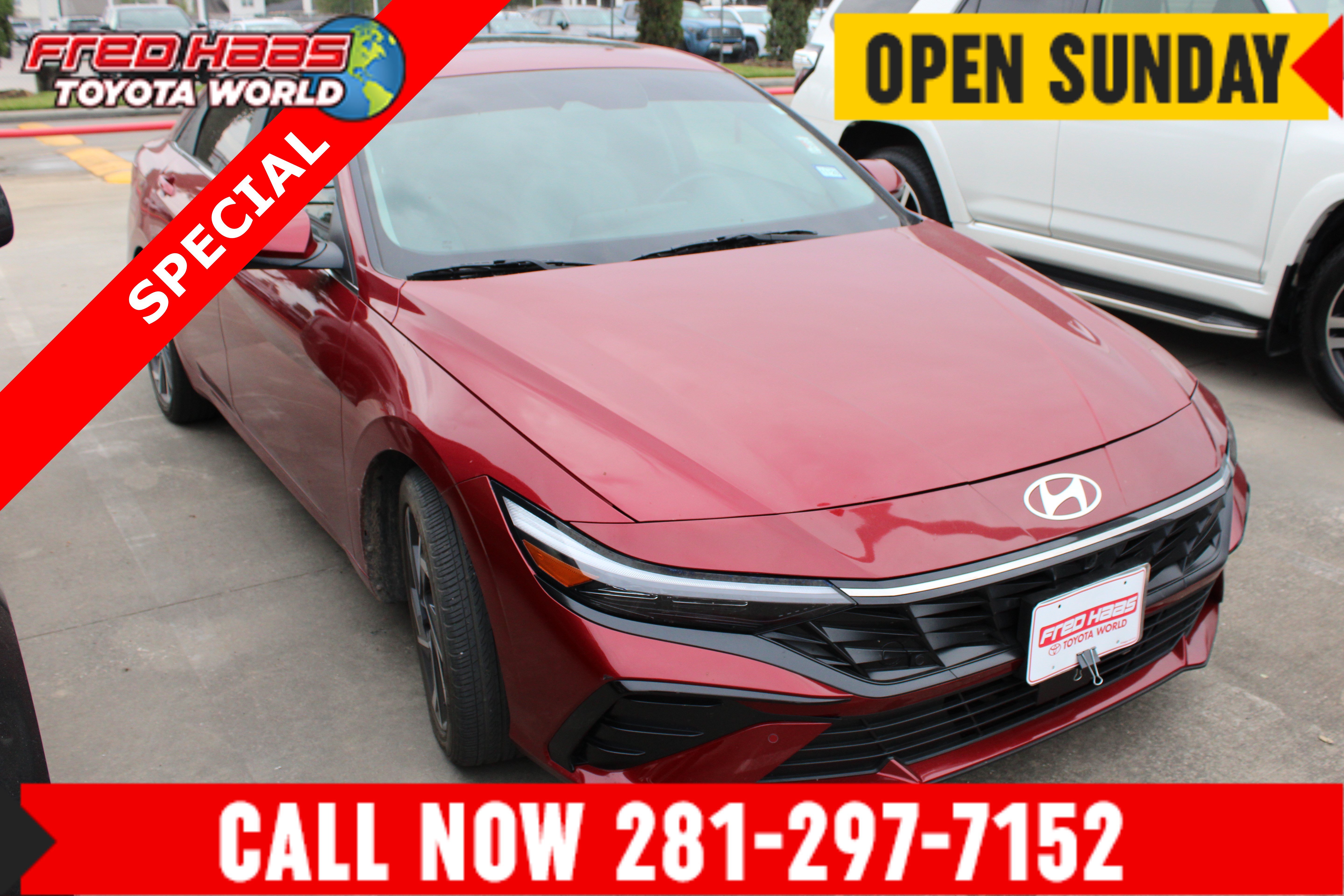 Used 2024 Hyundai Elantra Limited FWD image 1