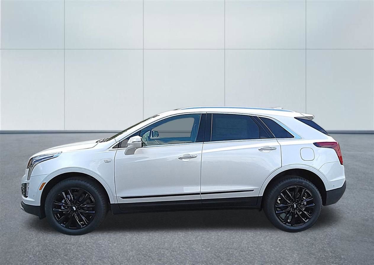 New 2026 Cadillac XT5 Premium Luxury w/ LPO, ONYX Package image 2