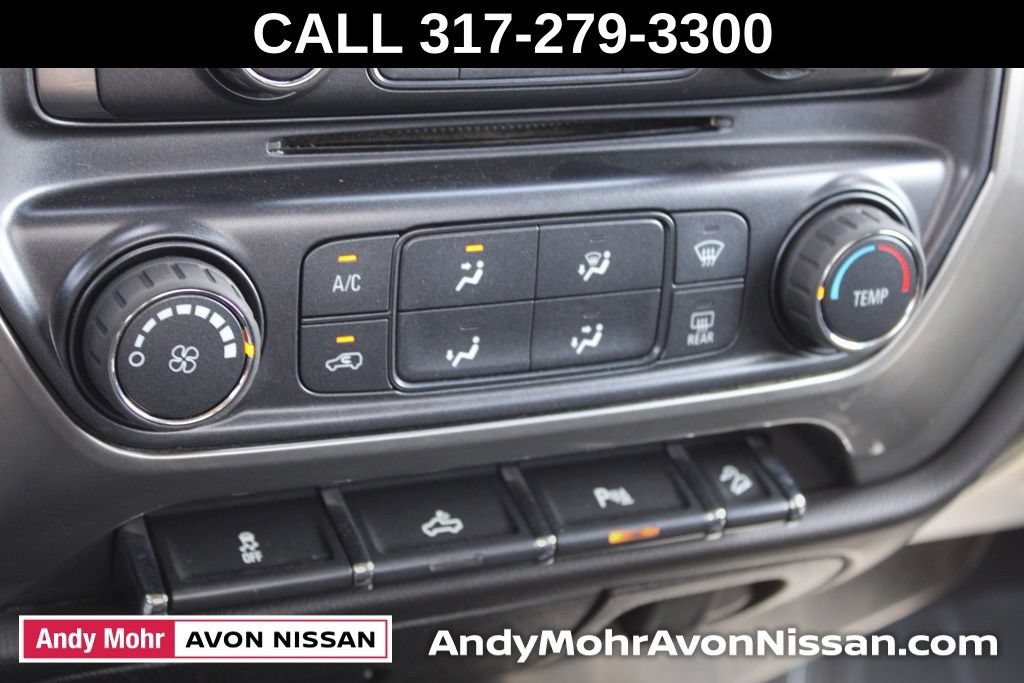 Used 2018 Chevrolet Silverado 1500 LT w/ LT Convenience Package AWD/4WD image 30