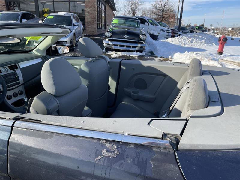 Used 2008 Chrysler Sebring Touring image 40