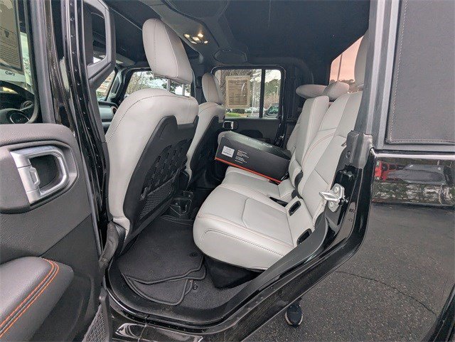 Used 2023 Jeep Gladiator Mojave w/ Cold Weather Group image 11