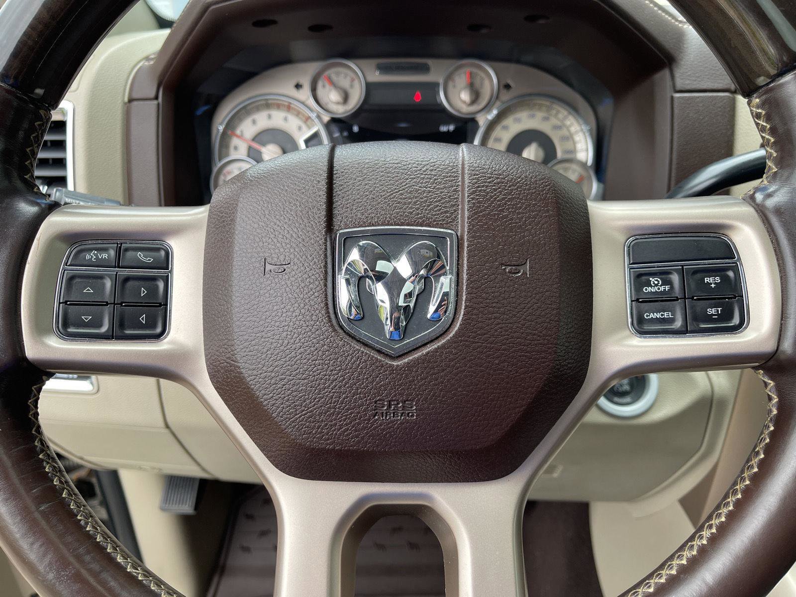 Used 2014 RAM 3500 Laramie Longhorn RWD image 23