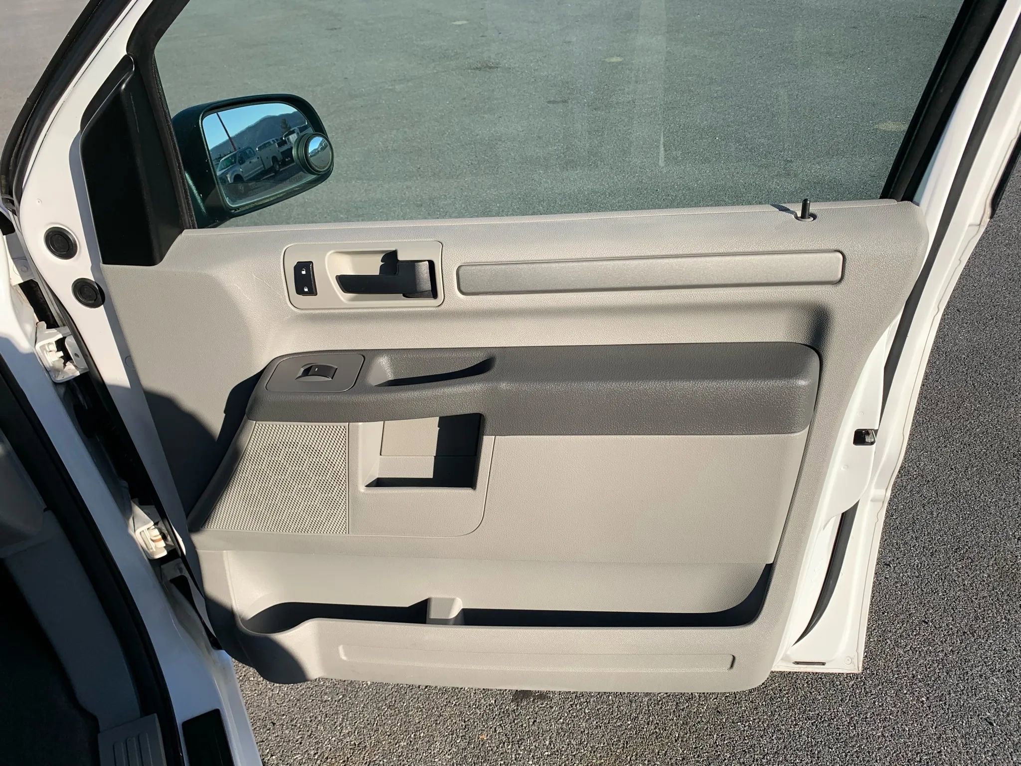 Used 2006 Ford Freestar SE image 17