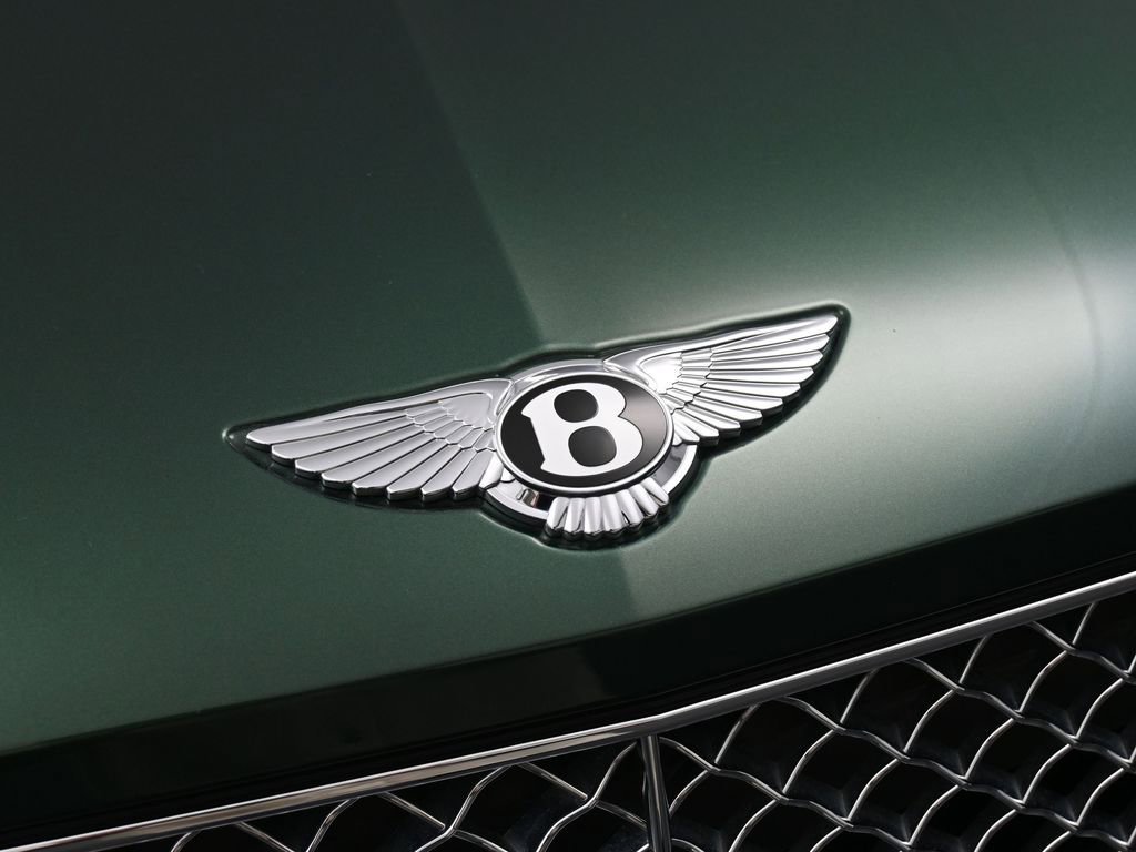Used 2022 Bentley Bentayga AWD/4WD image 13