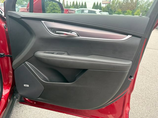 Certified 2024 Cadillac XT6 Luxury w/ LPO, Floor Liner Package AWD/4WD image 14