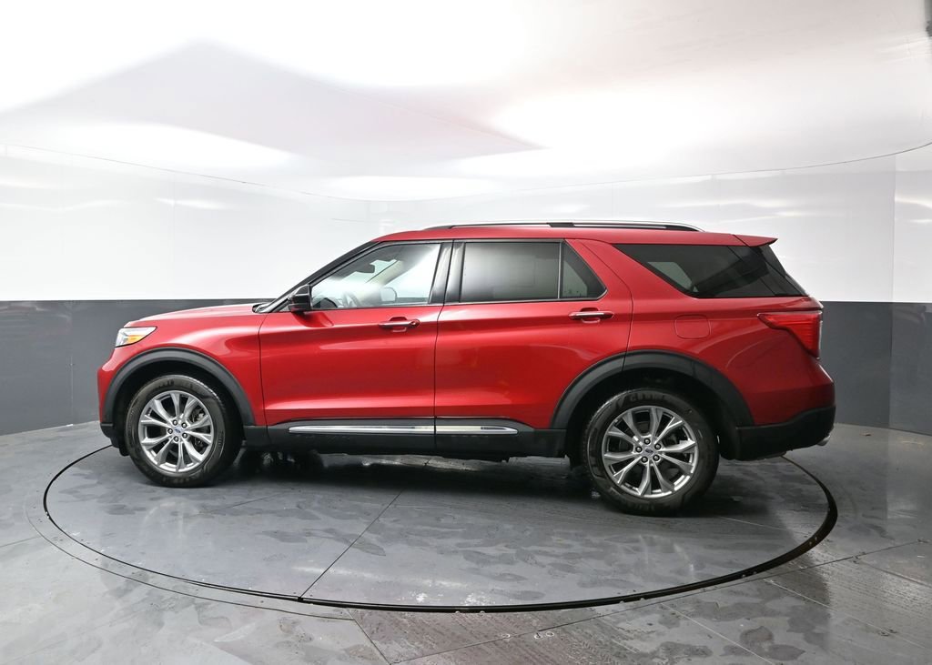 Used 2023 Ford Explorer Limited image 11