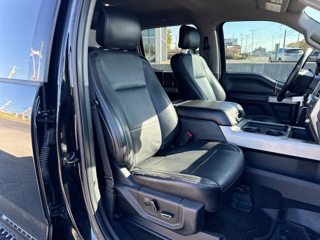 Used 2017 Ford F250 Lariat w/ Chrome Package AWD/4WD image 25